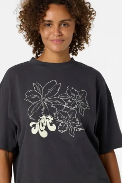 Ariah Hawaii Oversized Tee