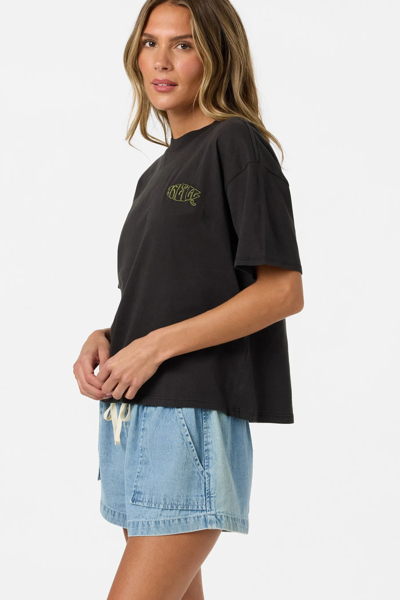 Board Embroidered Easy Tee