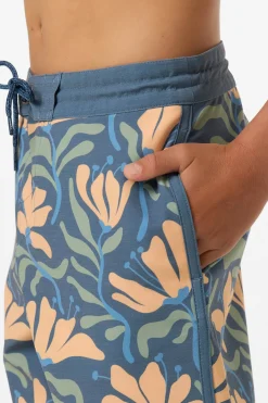 Boy's Cruzer Scallop 16" Boardshorts