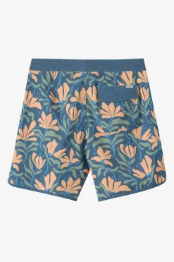 Boy's Cruzer Scallop 16