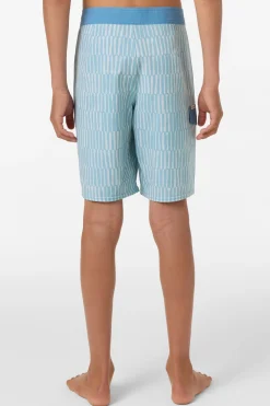Boy's Lineup 16