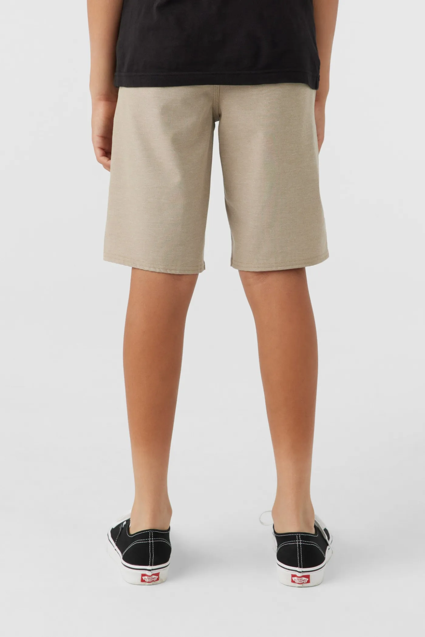 Boy's Reserve Light Check 18" Hybrid Shorts