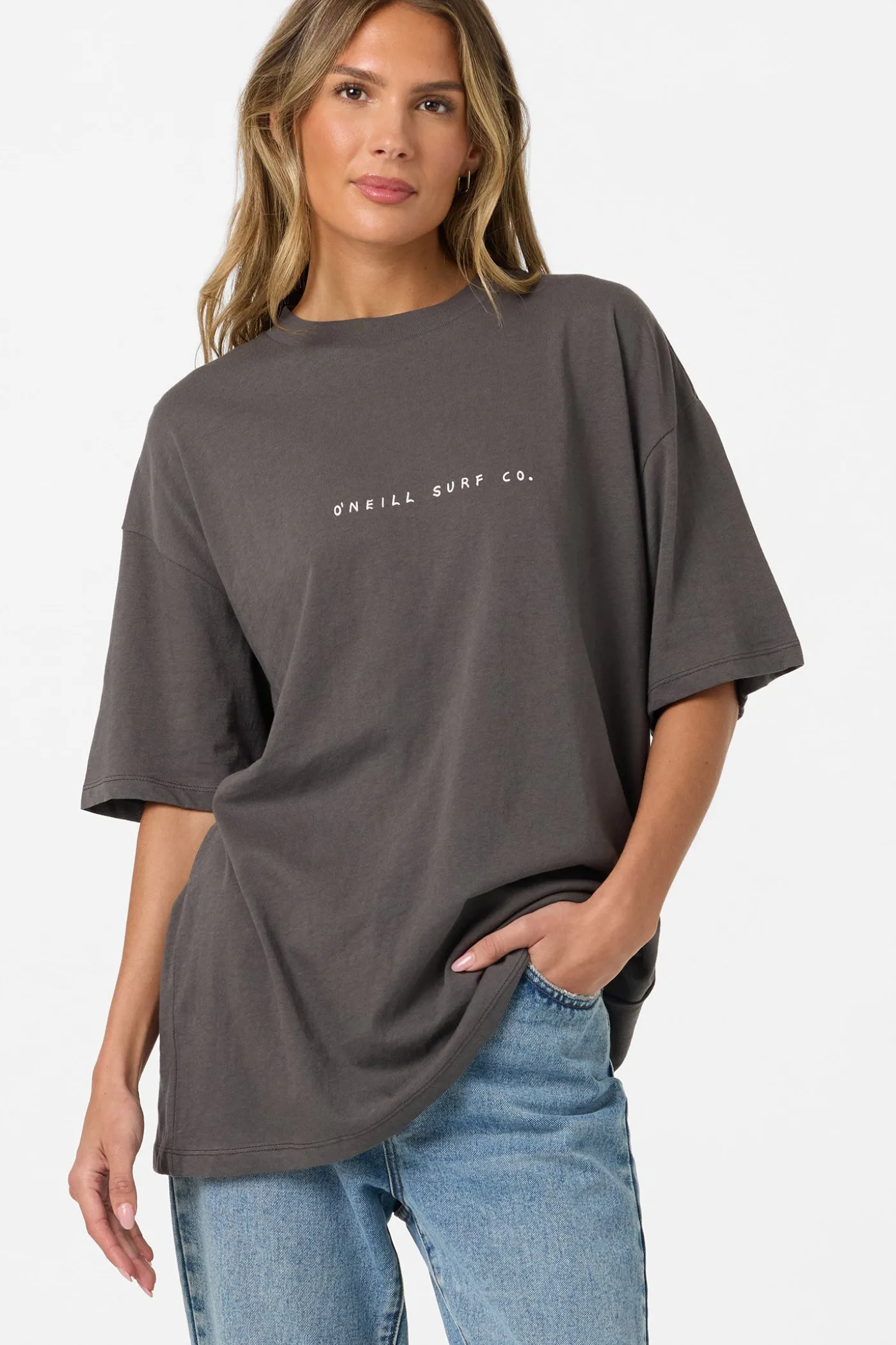 Linear Scape Oversized Tee