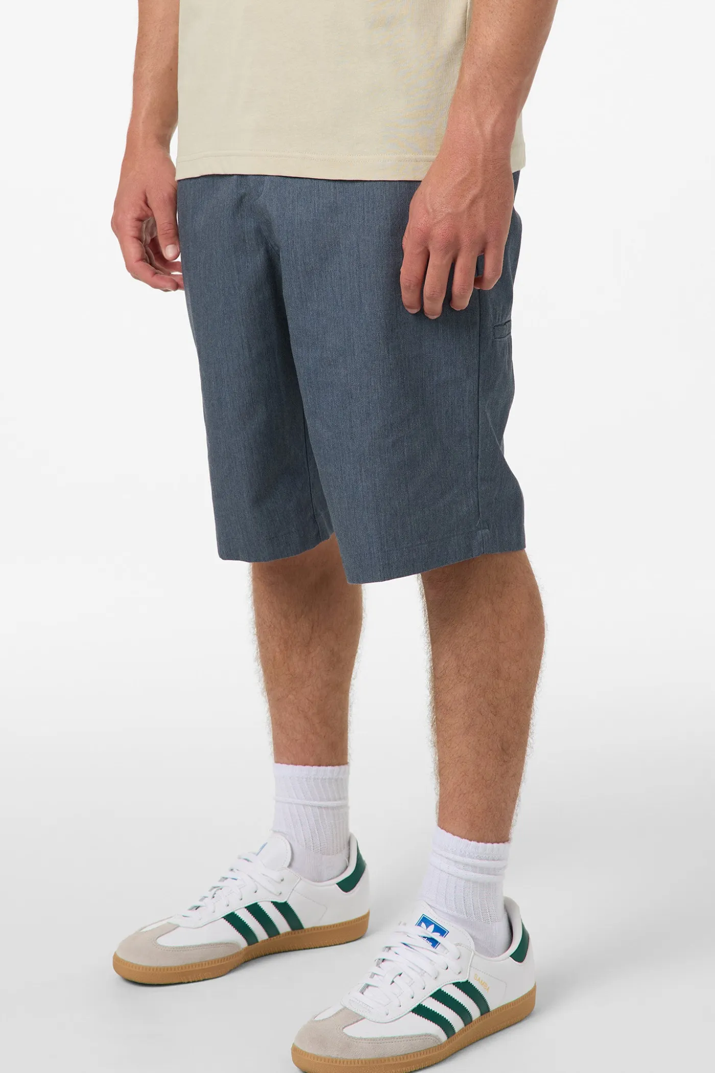 Redwood 22" Chino Shorts