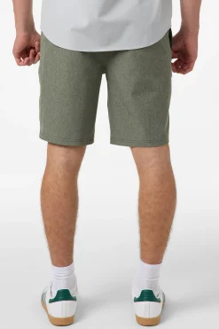 Reserve Heather 19" Hybrid Shorts