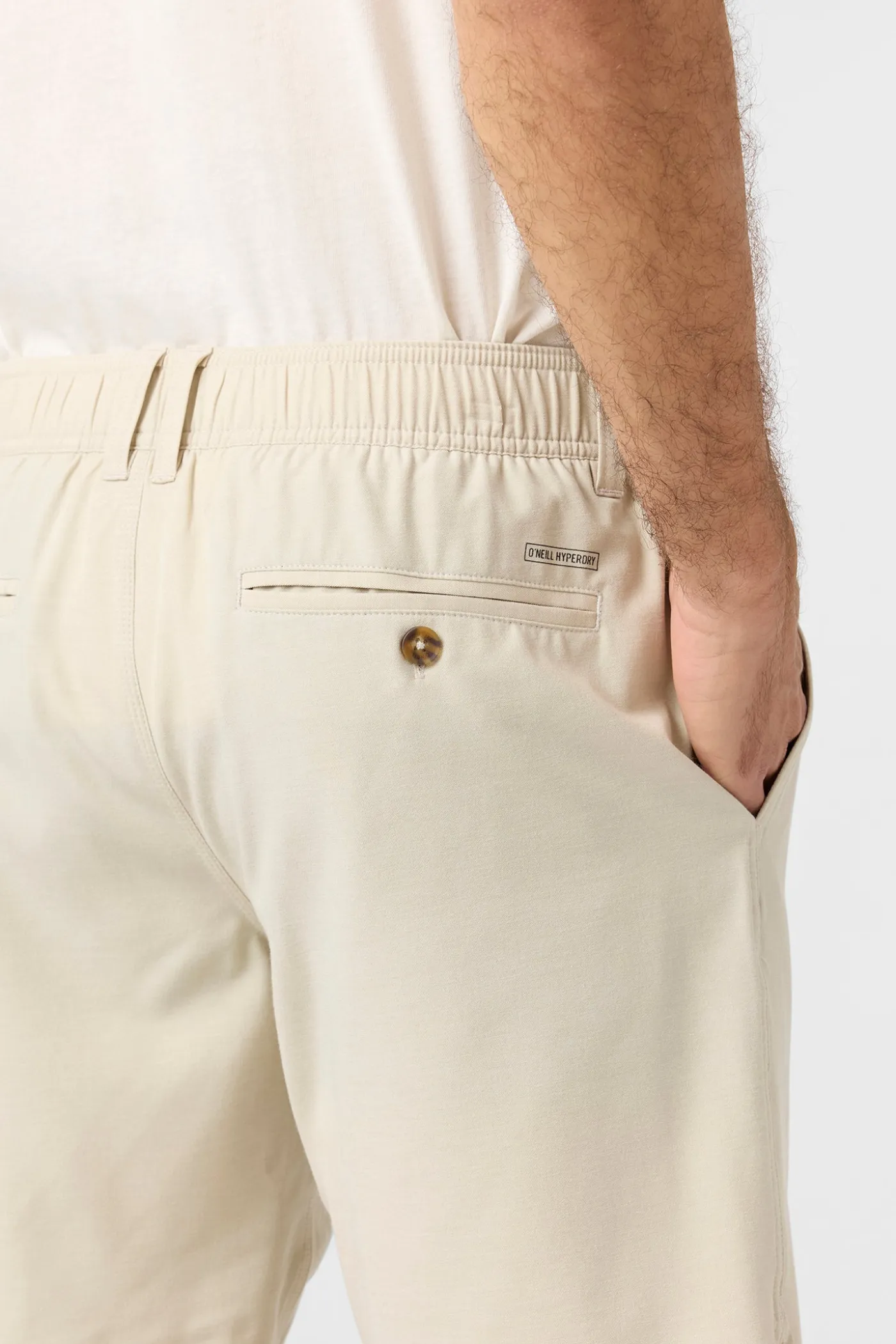 Reserve Light Check Scallop Elastic Waist 18" Hybrid Shorts