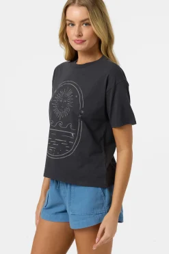 Sun Shell Easy Tee