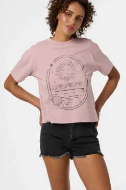 Sun Shell Easy Tee