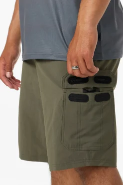 TRVLR Cargo 20" Hybrid Shorts