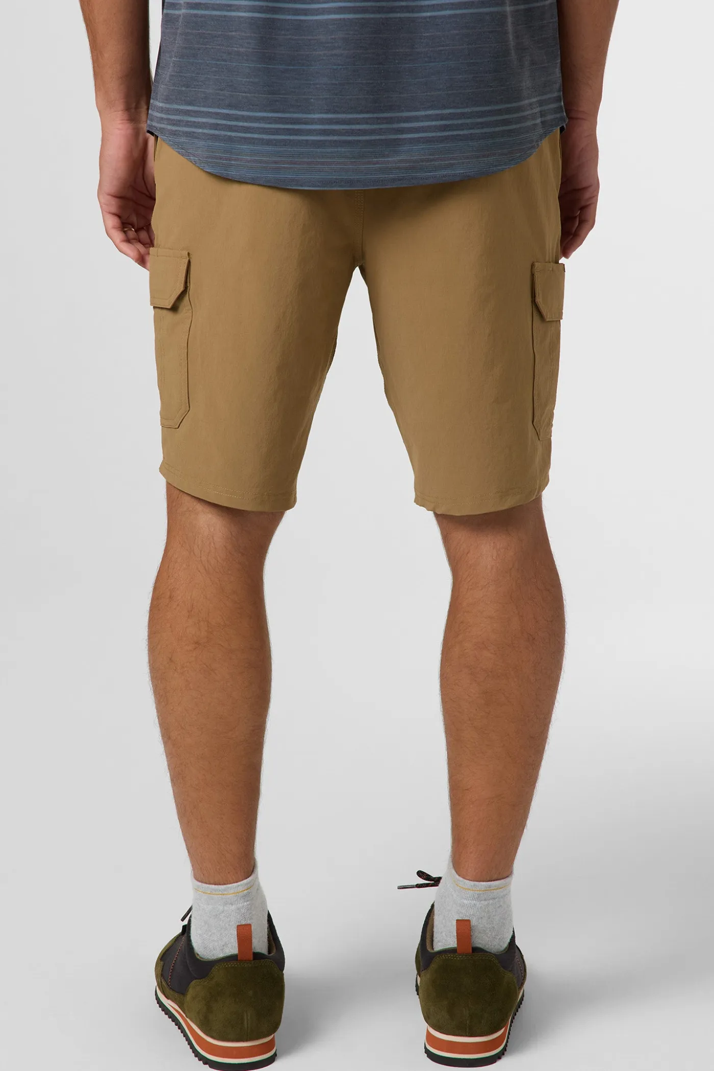 TRVLR Cargo 20" Hybrid Shorts